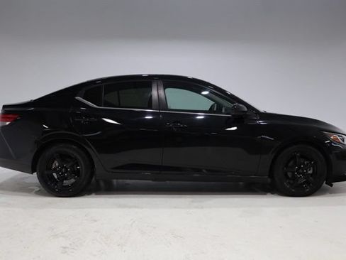 Used 2020 Nissan Sentra SV FWD image 9