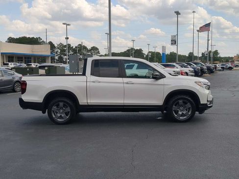 Used 2024 Honda Ridgeline TrailSport image 9