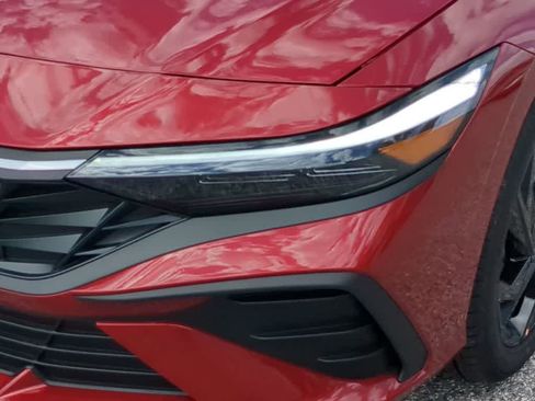 New 2026 Hyundai Elantra Sport FWD image 11