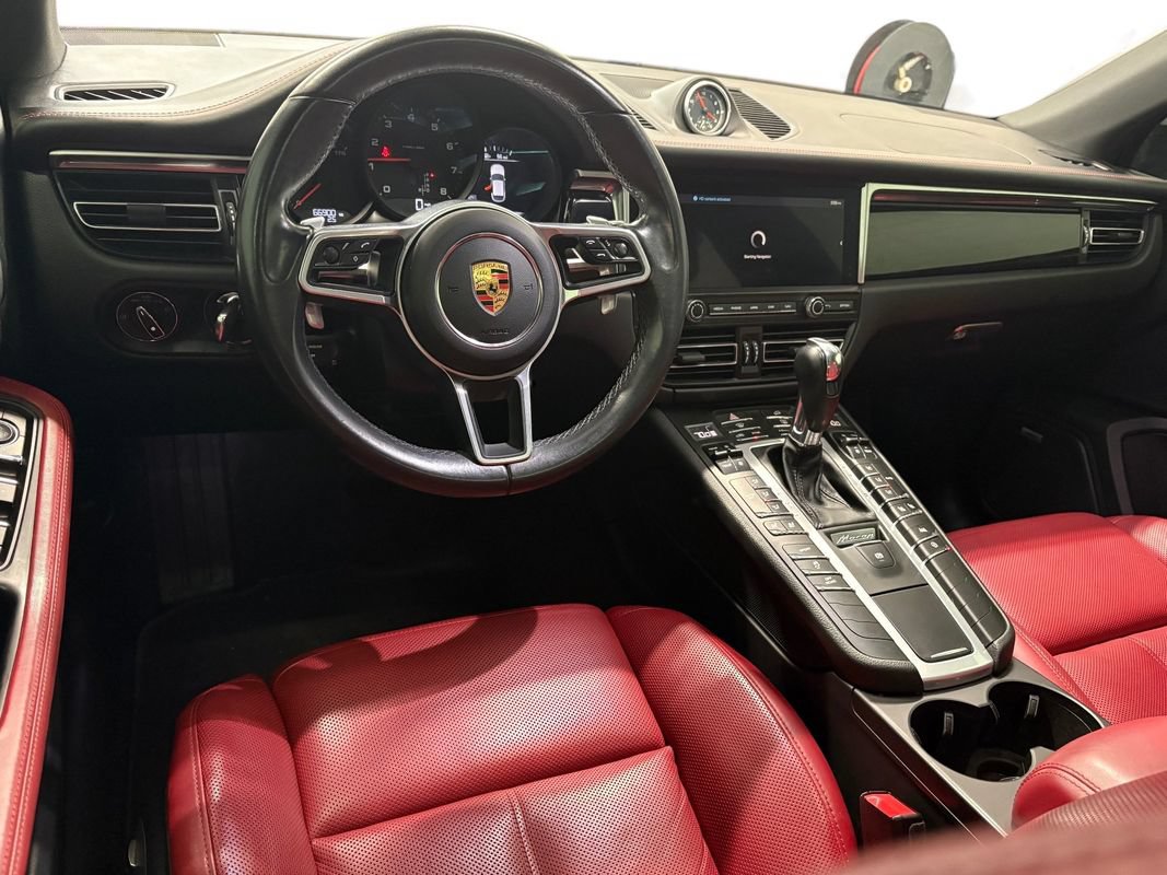 Used 2020 Porsche Macan AWD/4WD image 15