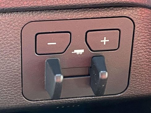 New 2026 Toyota Tundra SR5 image 33