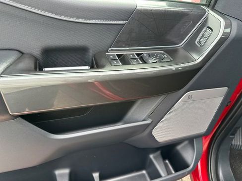 Used 2022 Ford F150 XLT w/ Equipment Group 302A High image 16