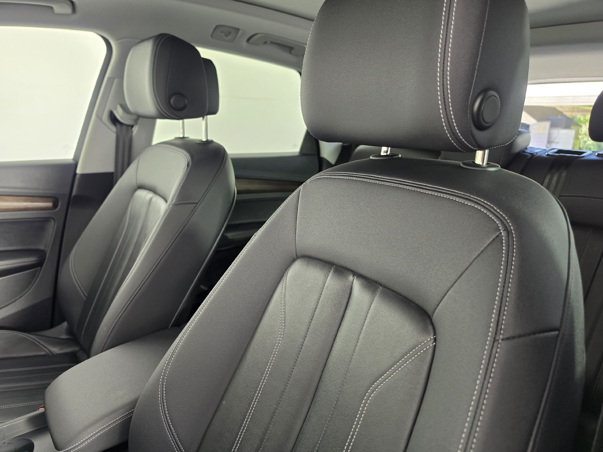 Certified 2024 Audi Q5 Premium AWD/4WD image 18