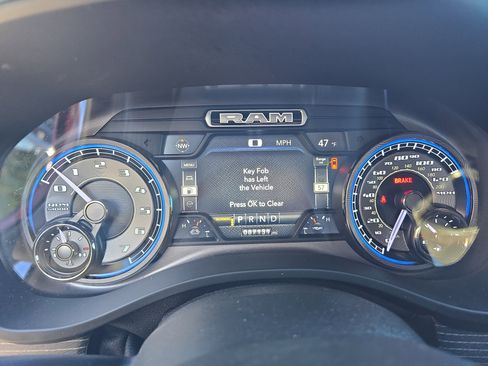 Used 2020 RAM 1500 Limited w/ Body Color Bumper Group image 18