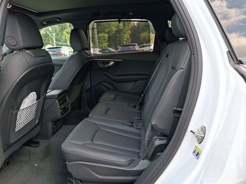 New 2026 Audi Q7 3.0T Premium Plus AWD/4WD image 6
