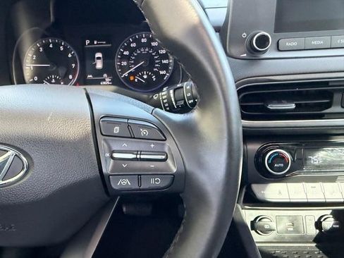 Used 2022 Hyundai Kona SEL w/ Convenience Package image 12