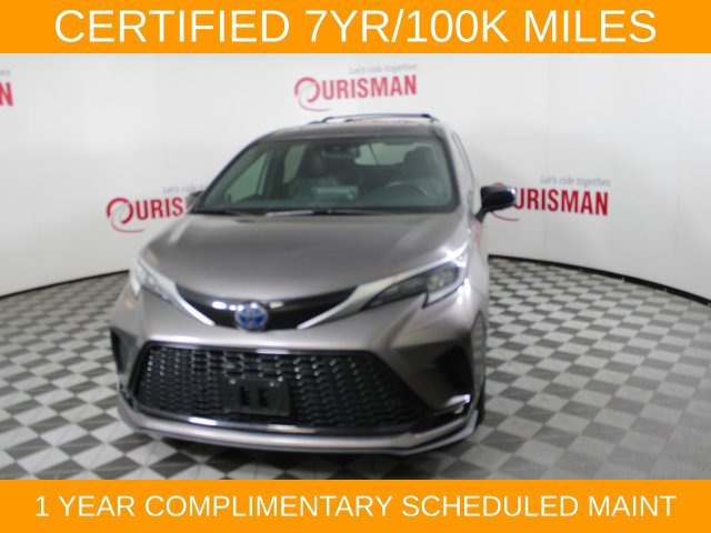 Used 2022 Toyota Sienna XSE FWD image 1