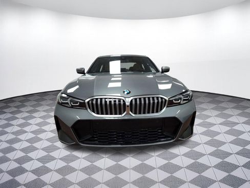Used 2026 BMW 330i xDrive Sedan w/ M Sport Package image 5