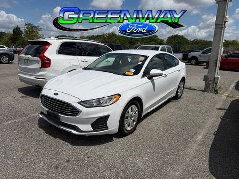 Used 2019 Ford Fusion S FWD image 1