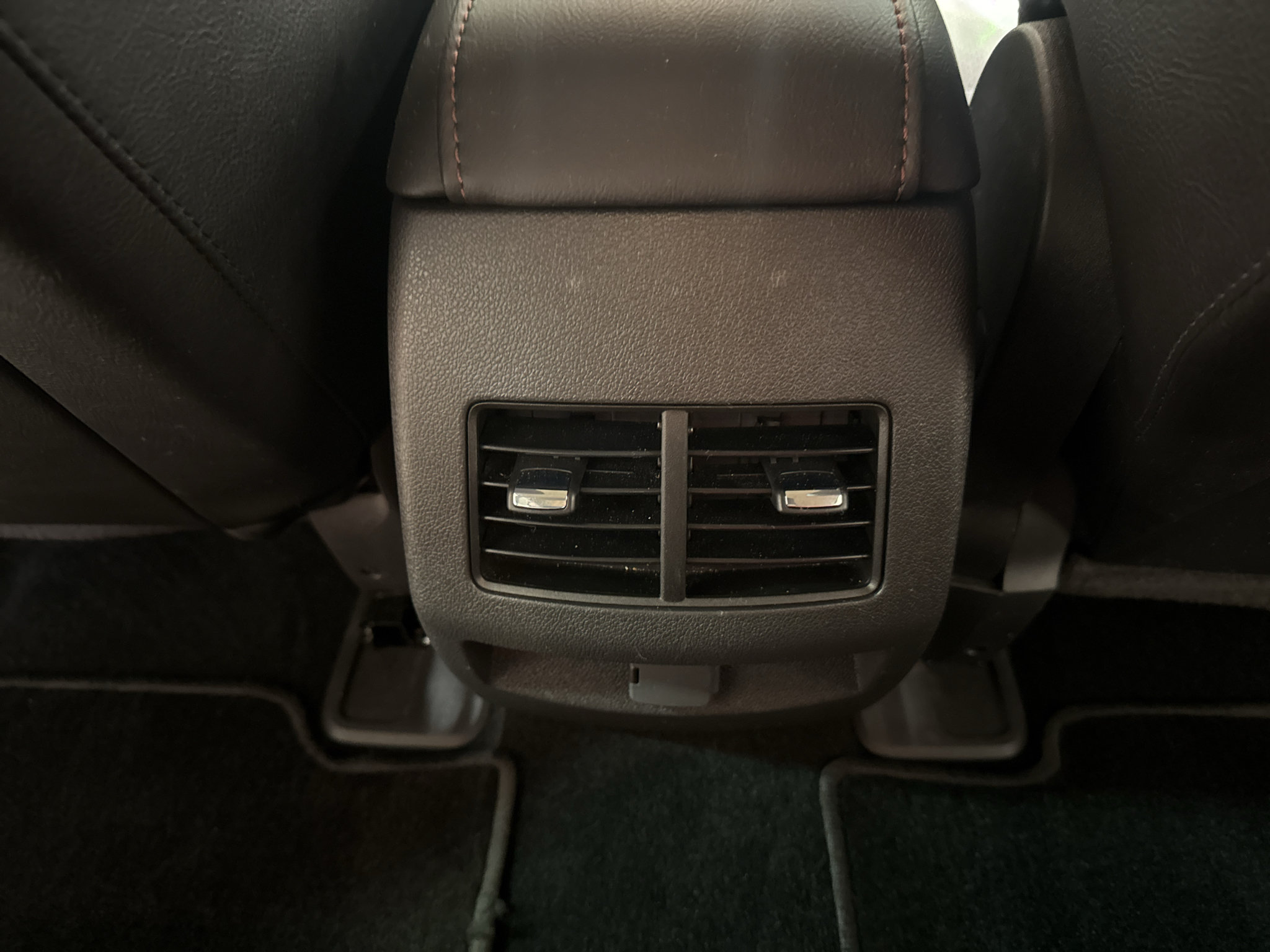 Used 2014 Ford Edge SEL w/ Equipment Group 204A FWD image 20