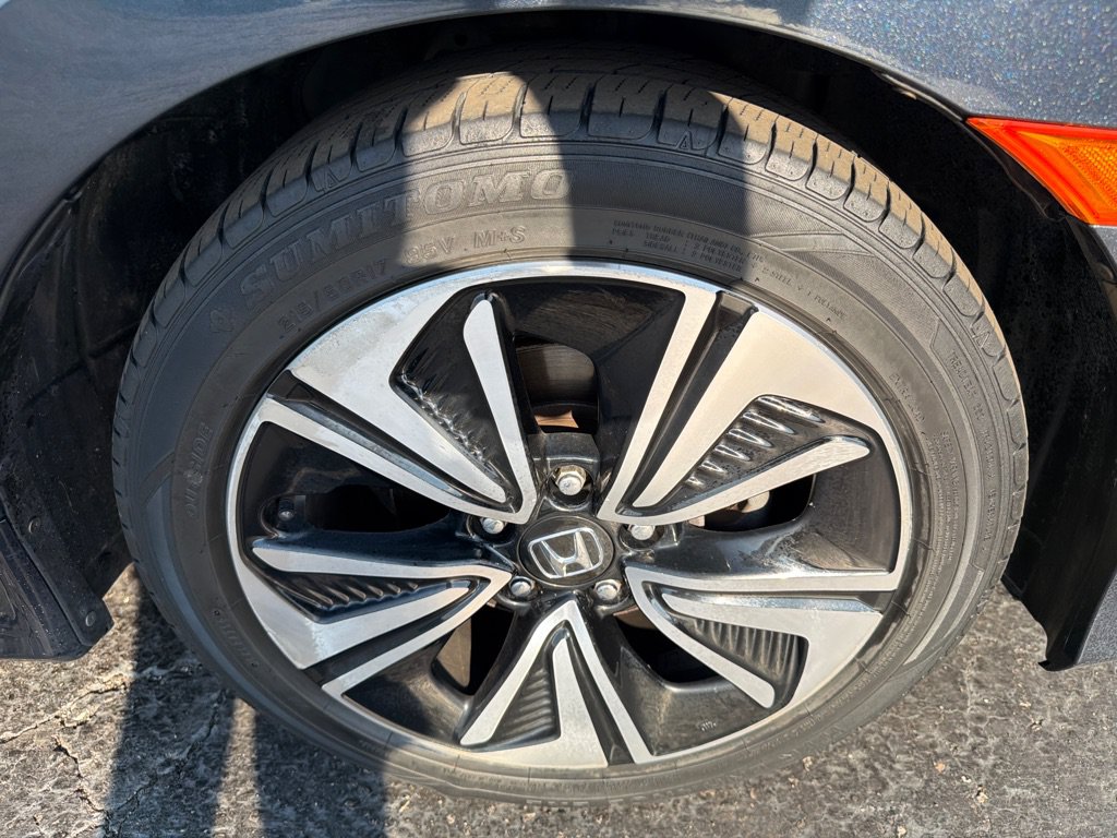 Used 2016 Honda Civic EX-L image 39
