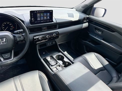 Used 2024 Honda Pilot TrailSport image 23