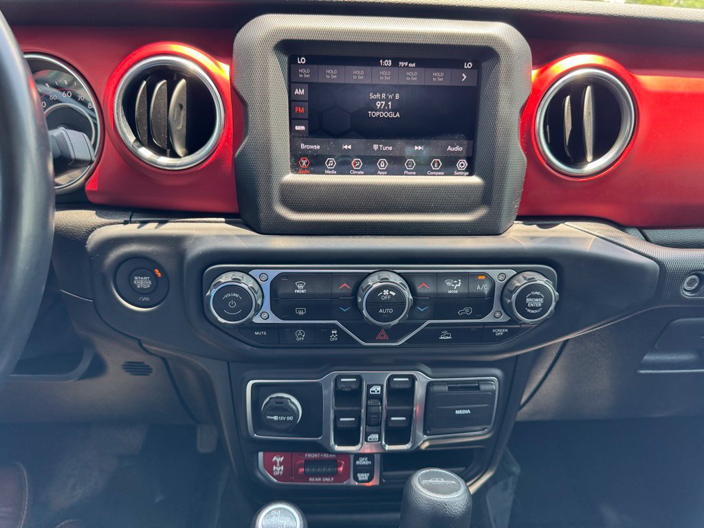 Used 2020 Jeep Gladiator Rubicon w/ Trailer Tow Package AWD/4WD image 29