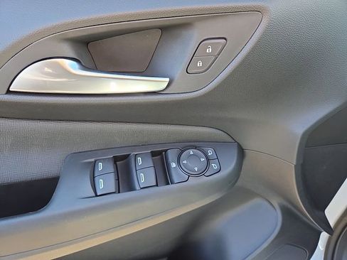 New 2026 Buick Envista Sport Touring w/ Convenience I Package FWD image 10