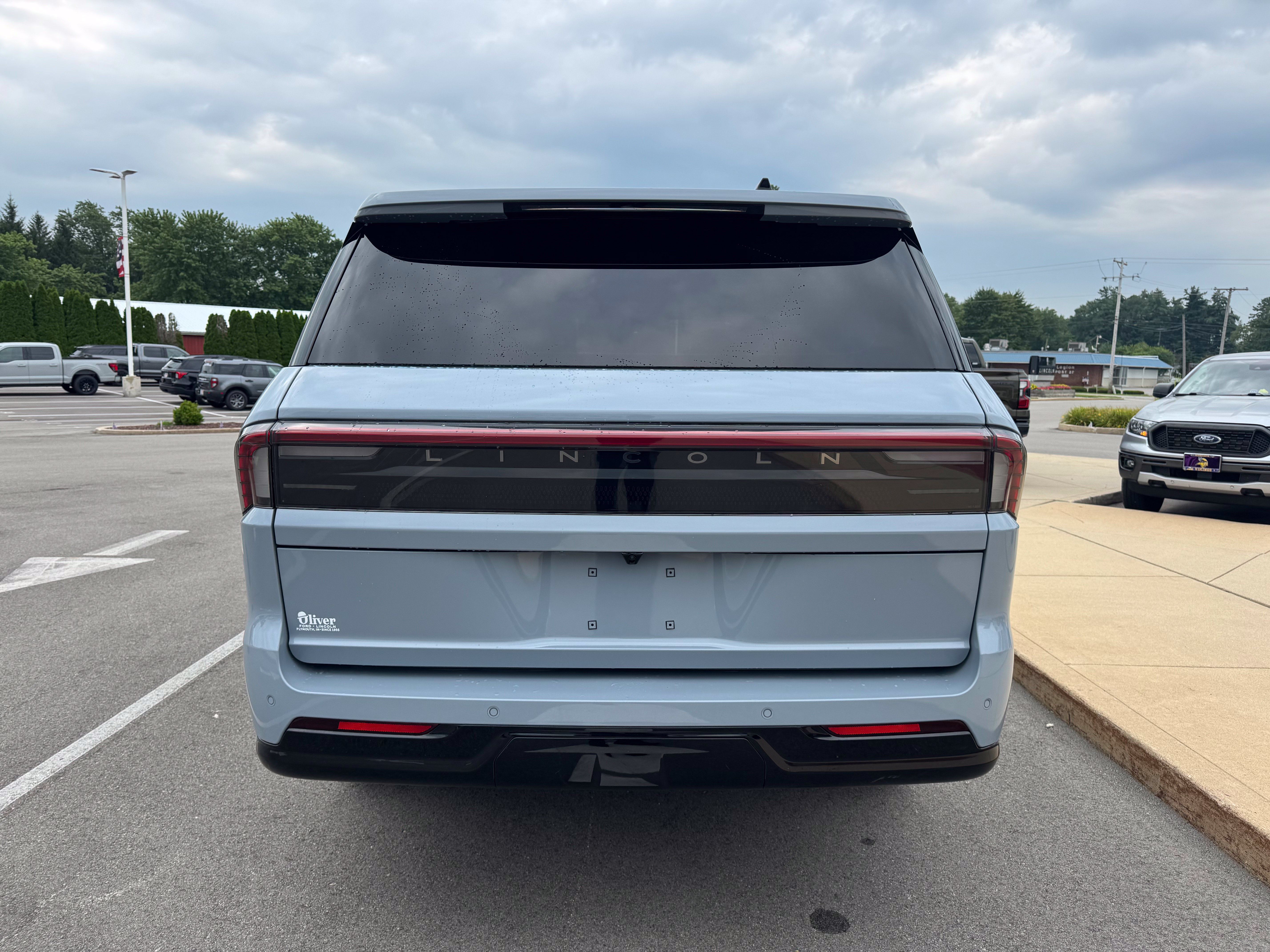 Used 2025 Lincoln Navigator L Reserve AWD/4WD image 6