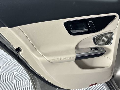 Used 2022 Mercedes-Benz C 300 Sedan image 30