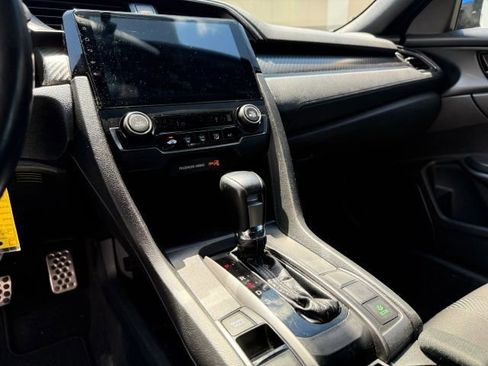Used 2018 Honda Civic Sport image 31