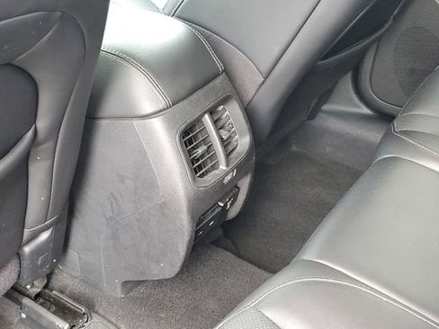 Used 2020 Jeep Cherokee Limited AWD/4WD image 29