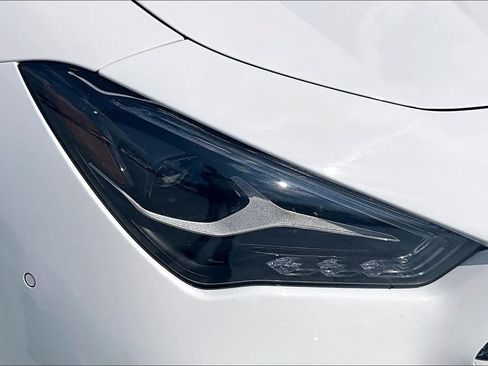 Used 2025 Mercedes-Benz CLA 250 4MATIC image 28