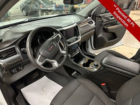 Used 2023 GMC Acadia SLE w/ Driver Convenience Package image 13