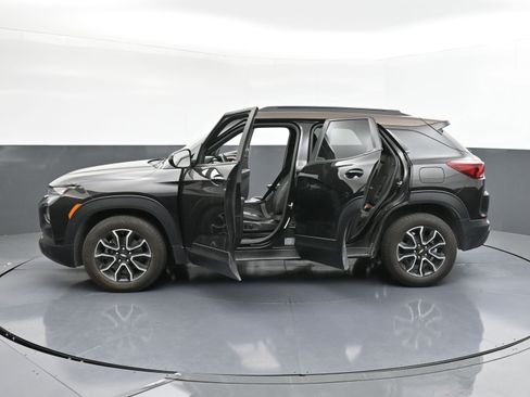 Used 2022 Chevrolet TrailBlazer ACTIV image 37