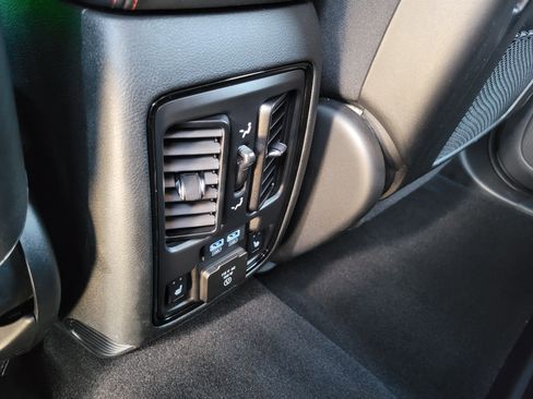 Used 2024 Dodge Durango R/T w/ Tow 'N Go Package AWD/4WD image 21