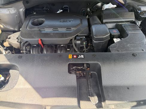 Used 2019 Kia Sorento AWD w/ LX Convenience Package image 8