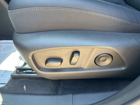 Used 2026 Chevrolet Equinox LT w/ Convenience Package II AWD/4WD image 28