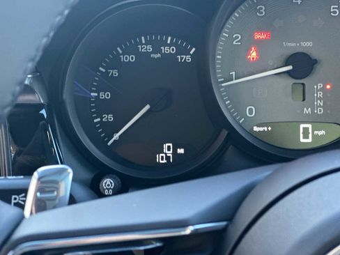 New 2026 Porsche Macan S image 27