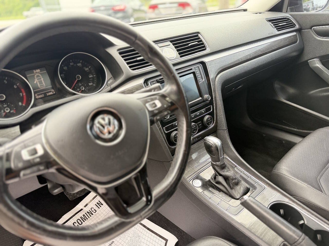 Used 2017 Volkswagen Passat 1.8T SE w/ SE Lighting Package FWD image 15