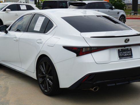 Certified 2025 Lexus IS 350 F Sport RWD image 8
