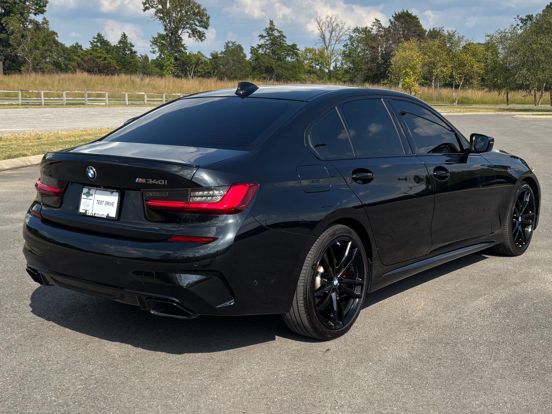 Used 2021 BMW M340i xDrive w/ Driving Assistance Package AWD/4WD image 3