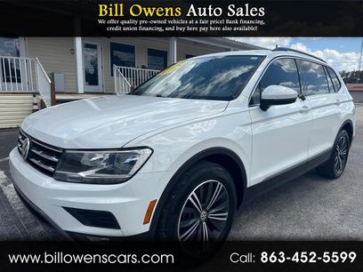 Used 2018 Volkswagen Tiguan SE w/ 18" Alloy Wheels Package