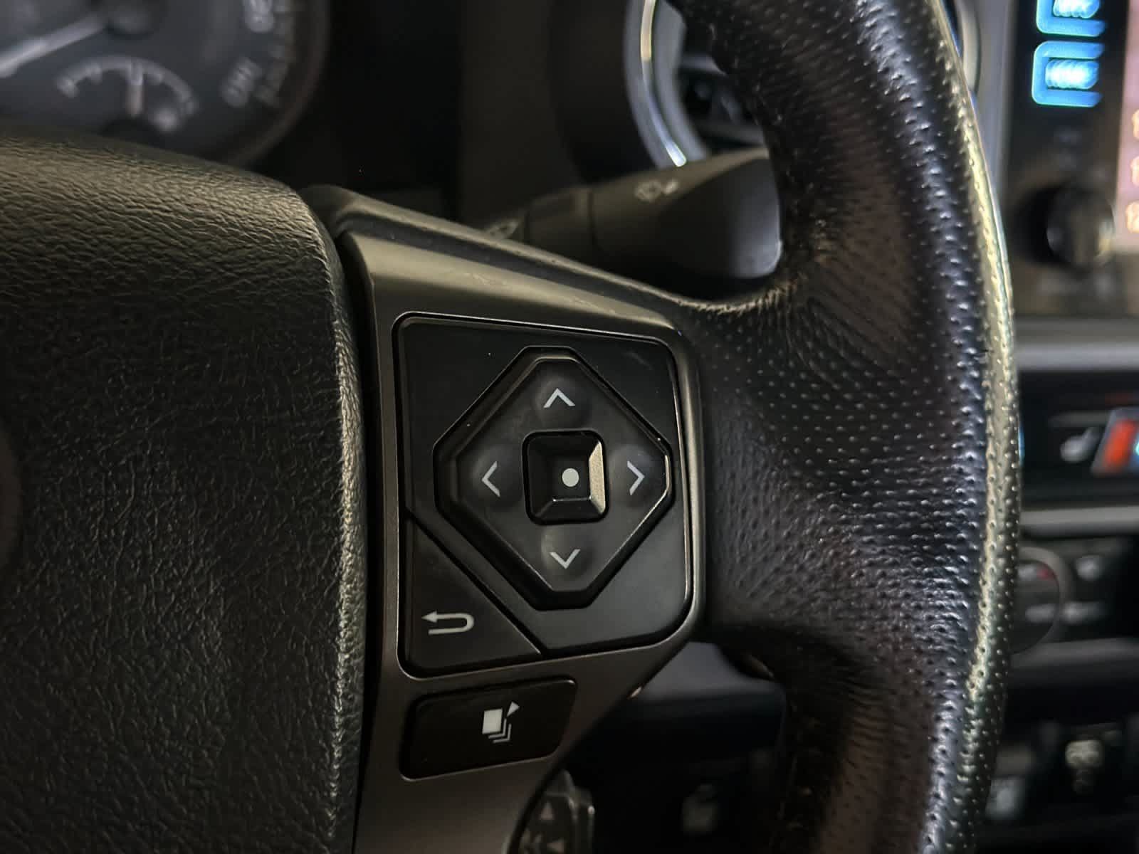 Used 2019 Toyota Tacoma TRD Off-Road AWD/4WD image 26