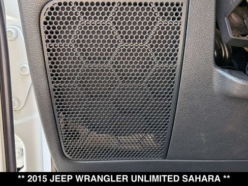 Used 2015 Jeep Wrangler Unlimited Sahara AWD/4WD image 22