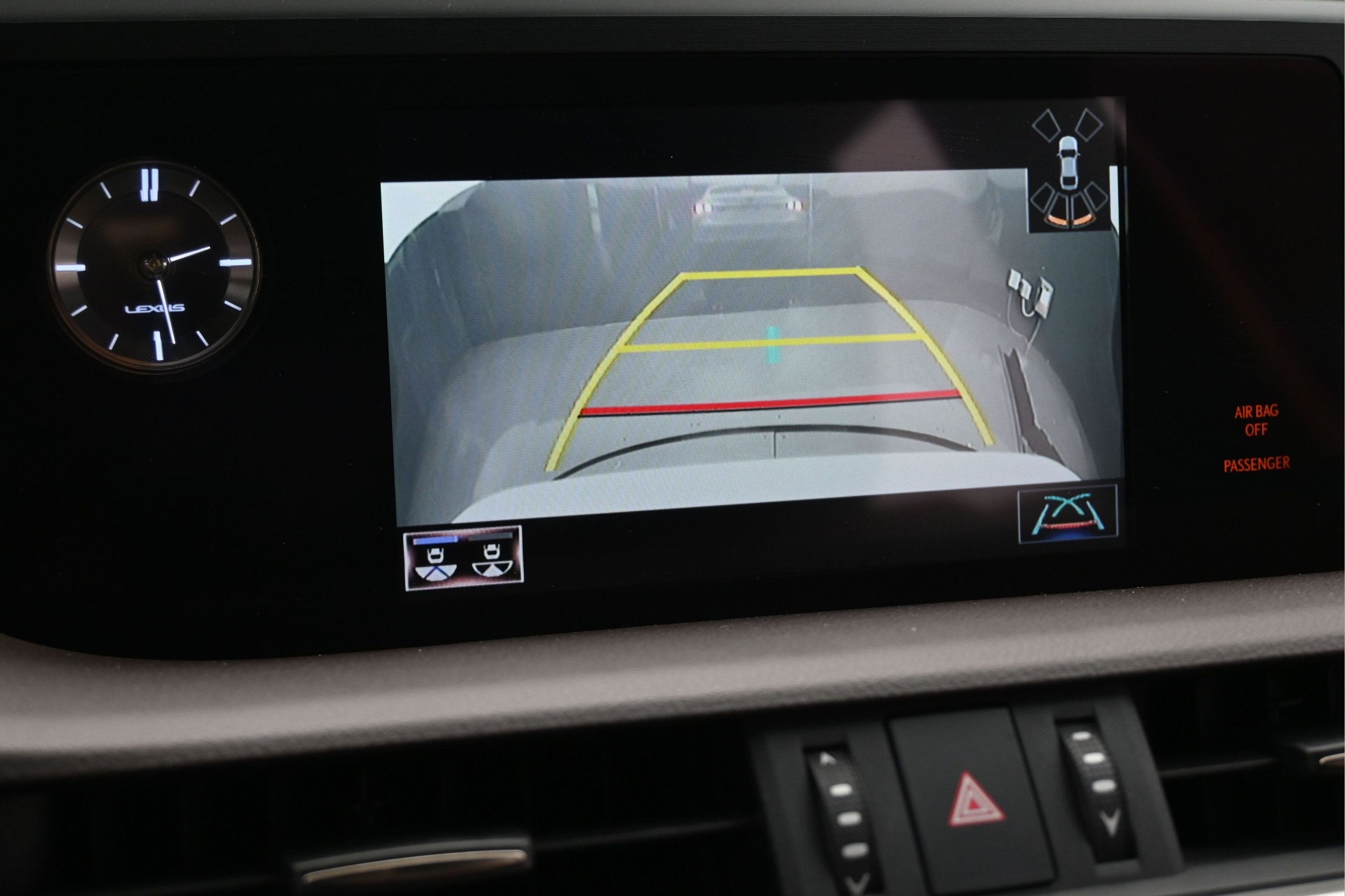 Used 2019 Lexus ES 350 w/ Premium Package FWD image 17