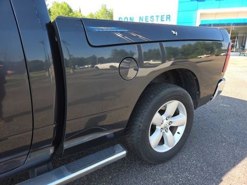 Used 2015 RAM 1500 Classic SLT w/ Luxury Group AWD/4WD image 24