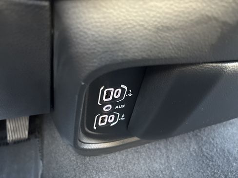 Used 2026 RAM 1500 Warlock AWD/4WD image 30