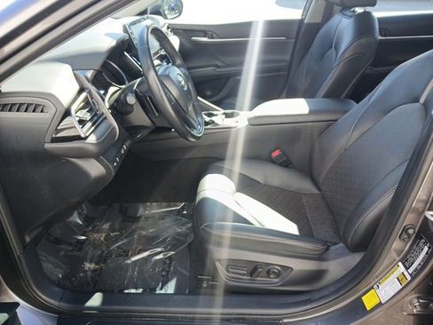 Used 2024 Toyota Camry XSE image 26