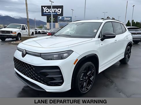 New 2026 Volkswagen Tiguan SE R-Line AWD/4WD image 7
