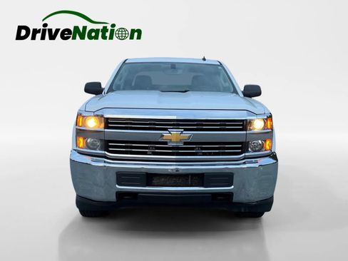 Used 2015 Chevrolet Silverado 2500 LT AWD/4WD image 2