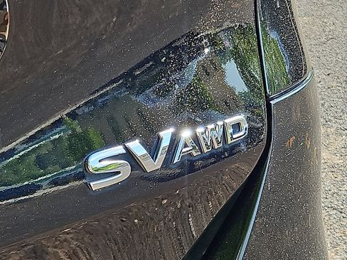 Used 2016 Nissan Rogue SV AWD/4WD image 30