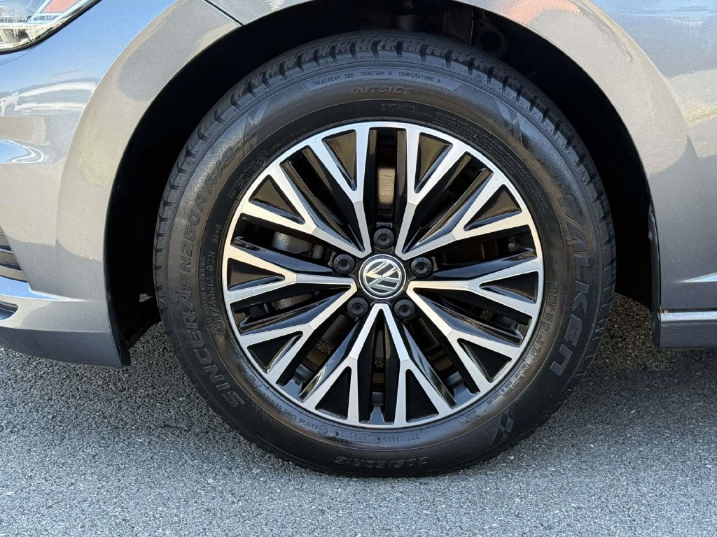 Used 2019 Volkswagen Jetta SE FWD image 5