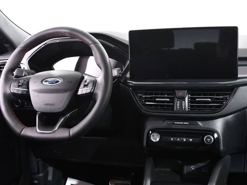 Used 2023 Ford Escape ST-Line w/ Tech Pack #1 image 8