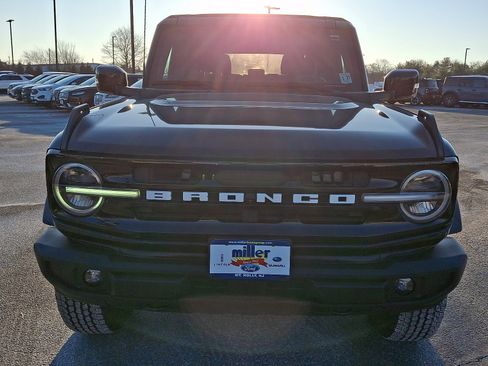 Certified 2022 Ford Bronco Outer Banks image 2