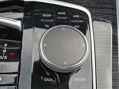 Used 2024 BMW X5 xDrive40i w/ M Sport Package AWD/4WD image 22