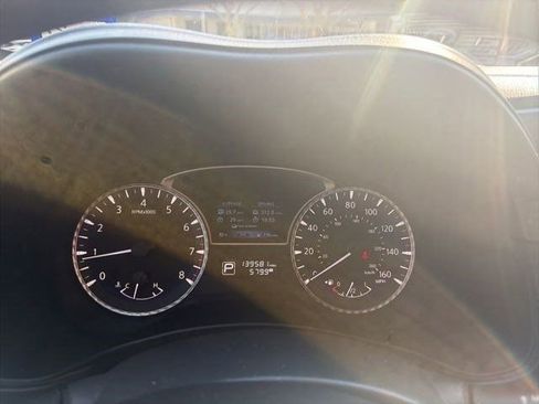 Used 2017 INFINITI QX60 FWD w/ Premium Plus Package image 8