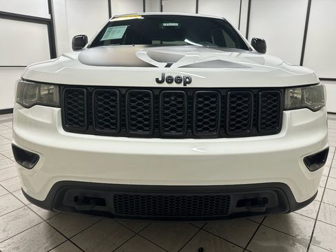 Used 2021 Jeep Grand Cherokee Freedom Edition image 12