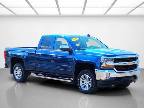 Used 2019 Chevrolet Silverado 1500 LT w/ All Star Edition AWD/4WD image 7