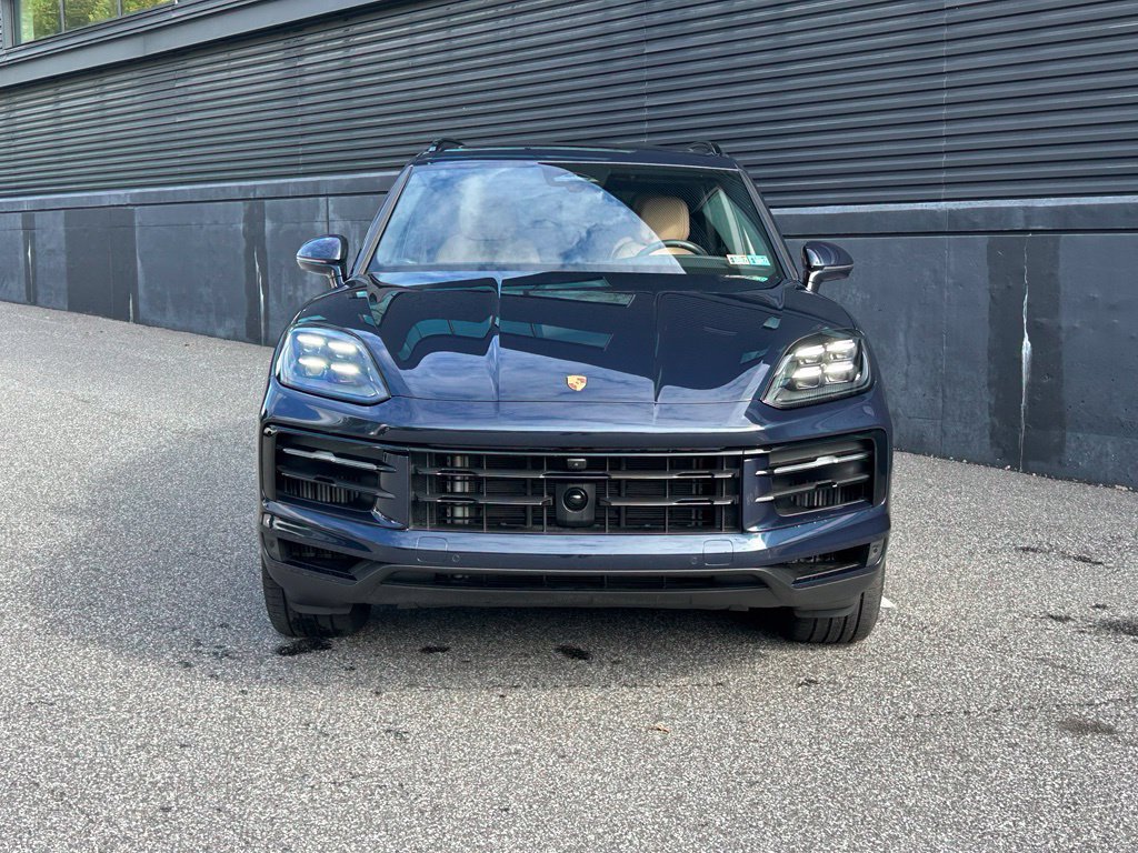 Certified 2026 Porsche Cayenne AWD/4WD image 13